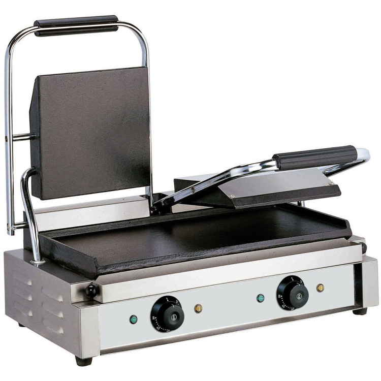 Heavy Duty Twin Panini Contact grill 3.6kW Smooth - CEEG03B Heavy Duty Twin Panini Contact grill 3.6kW Smooth - CEEG03B