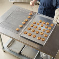 Commercial Stainless Steel Cooling Wire Rack for 60x40cm Baking Tray 530x330x15mm | CaterEq CECR6040 Commercial Stainless Steel Cooling Wire Rack for 60x40cm Baking Tray 530x330x15mm | CaterEq CECR6040