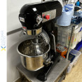 Professional Planetary mixer 20 litres 3 speeds Black - CEADM20BLACK